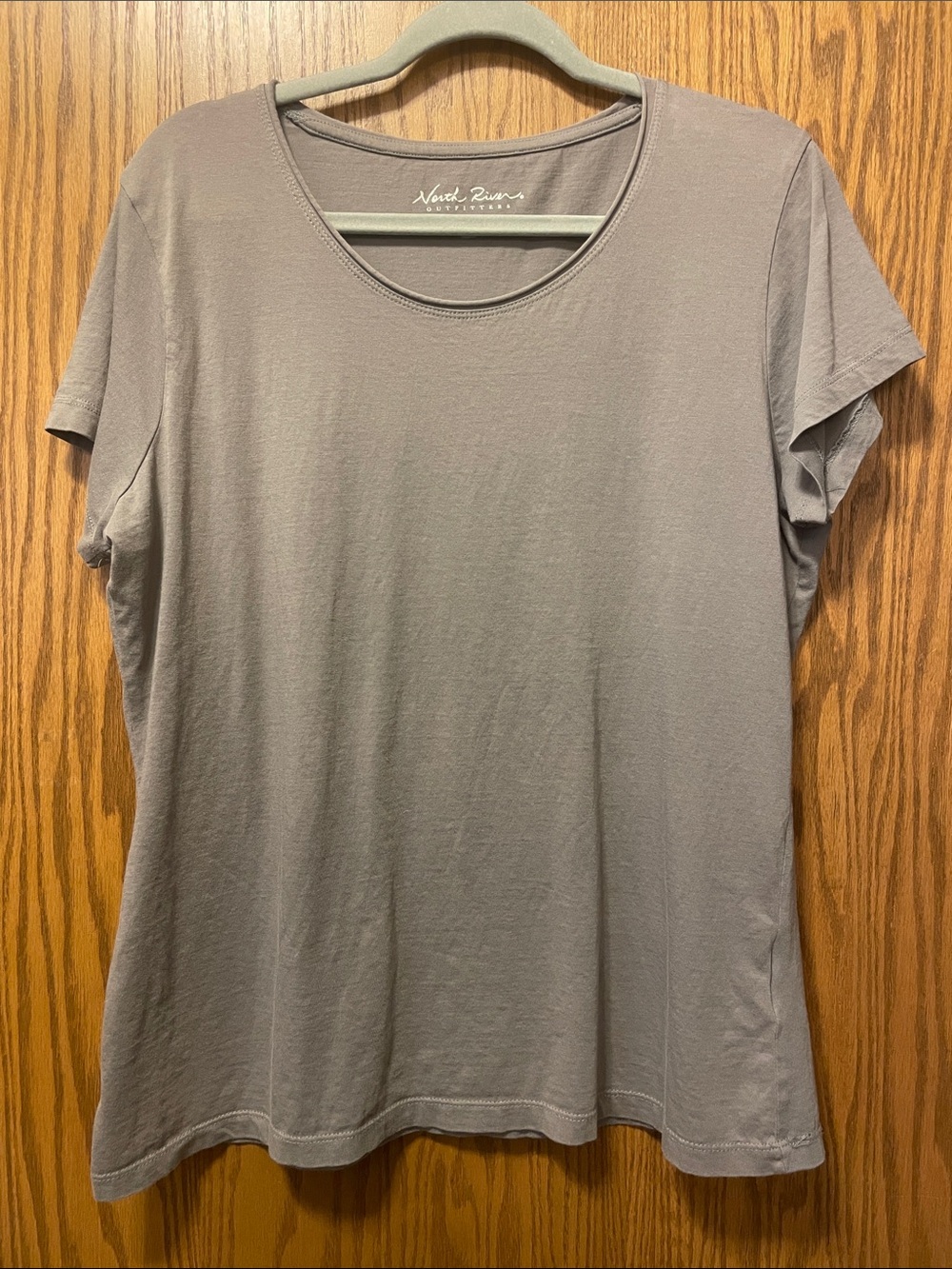 North River Relaxed Scoop Neck Tee — Taupe M36